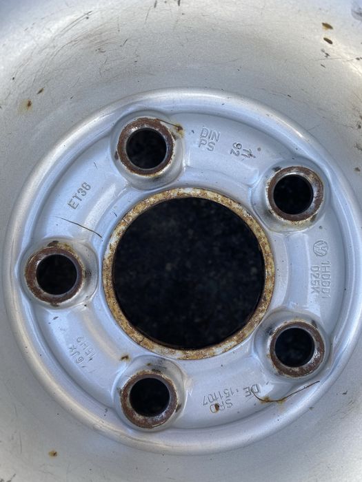 Джанти 15" 5x100 6j ET38 Golf MK3 Vento и др.