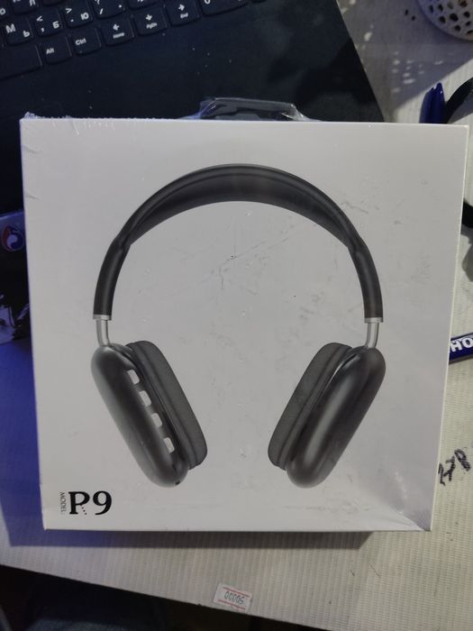 P 9 Naushniklar yangi!