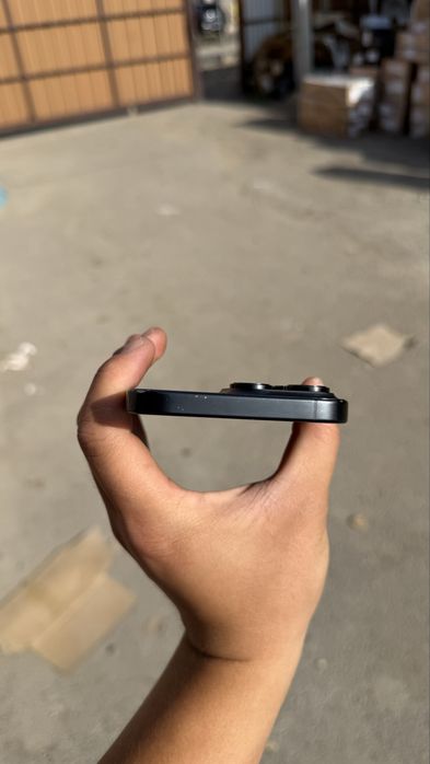 Обменяю iPhone 16 pro max 512gb