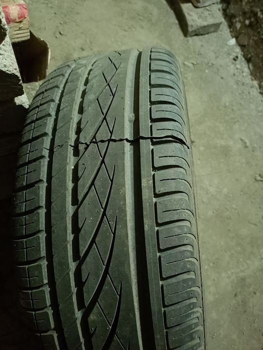 Vind geantă cu cauciuc Dacia Duster 205/55/R16 nouă