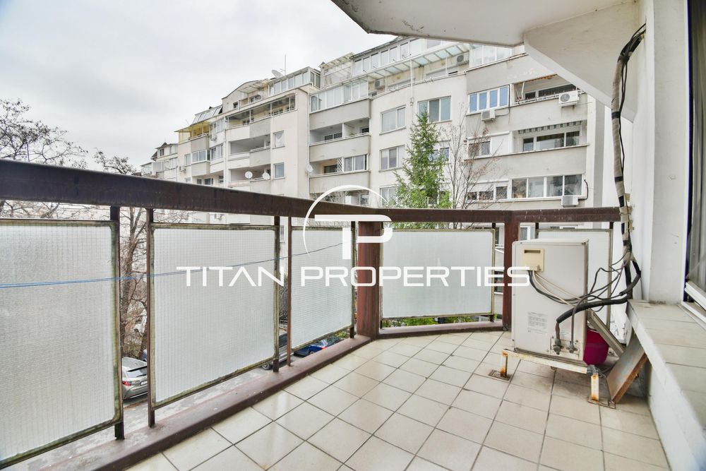 Дава се под наем Четиристаен апартамент в София, Дианабад - 162 кв.м за 920 € - Снимка #13