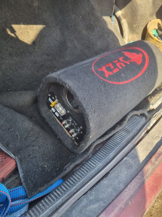 Сабуфер продам саббуфер