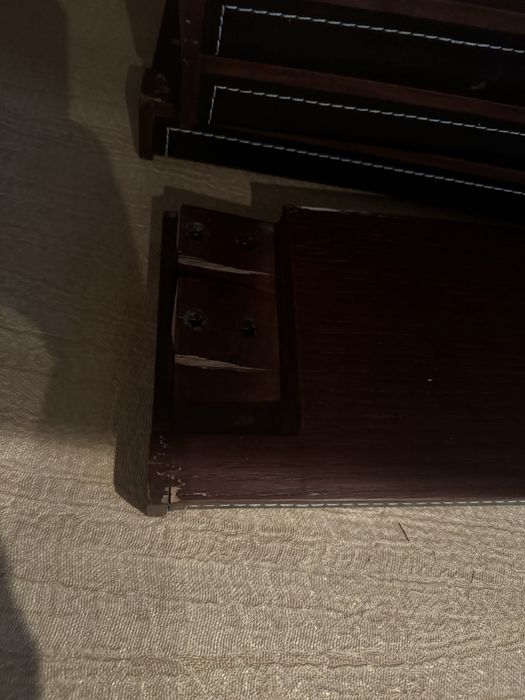 Стол для гостиной