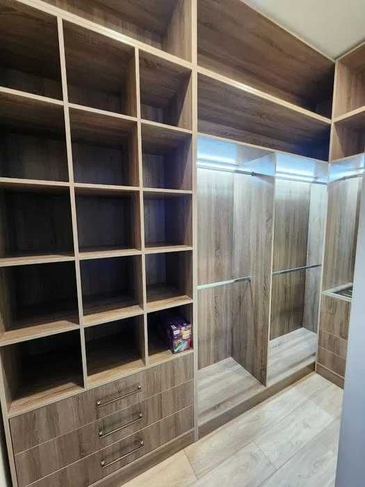 Срочно сдам 2- комнаты  3/5  Мирабадский  метро Айбек