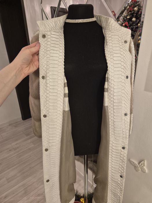 Норкавая шуба с питоном