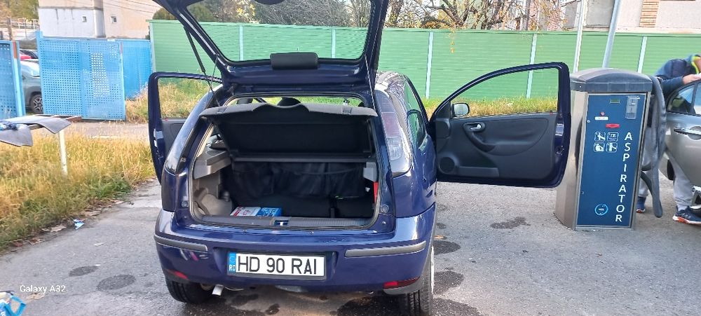 Opel corsa 1,2 benzina