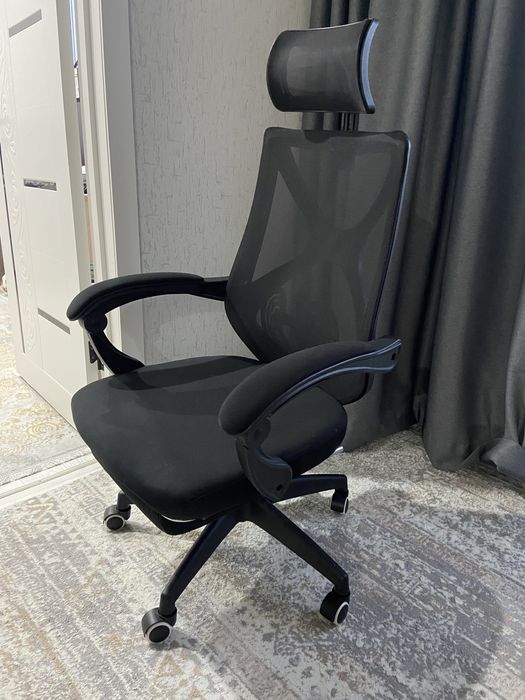 Продаю компьютерный стул