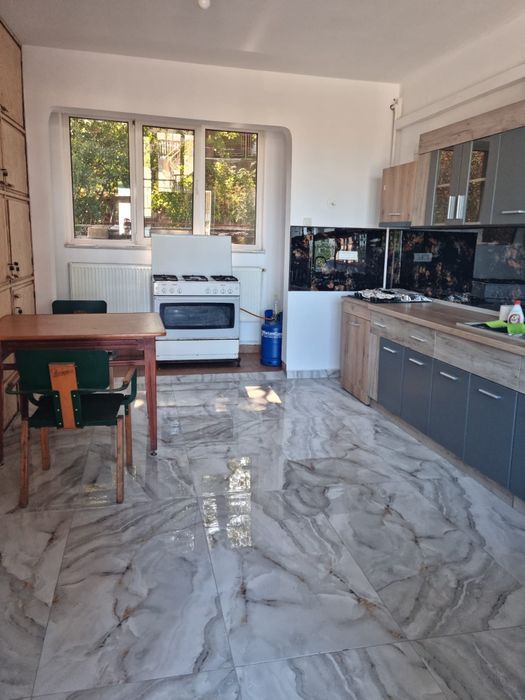 Ofer cazare muncitori 35 lei / zi