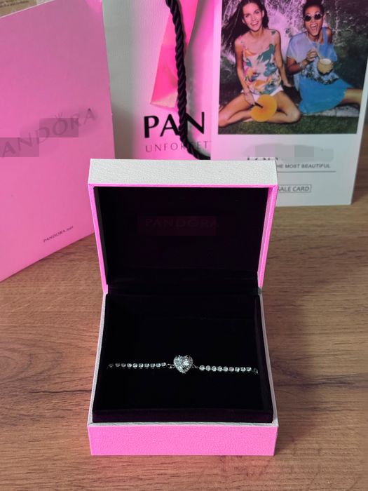 Набор украшений: браслеты + кулоны