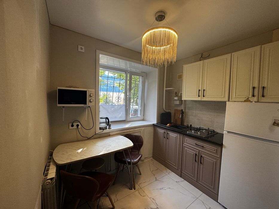 Продам 3х комн квартиру в центре