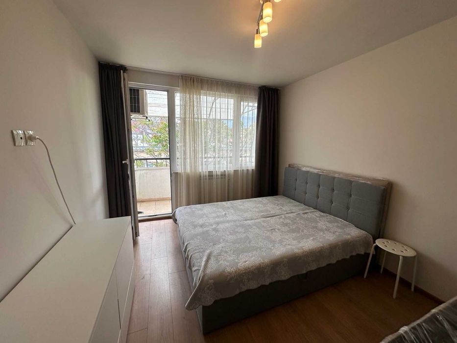 Дава се под наем Тристаен апартамент в София, Лозенец - 100 кв.м за 1120 € - Снимка #5