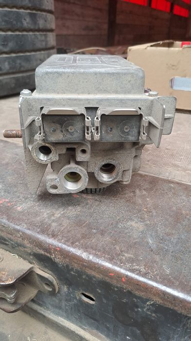 Продам кран прицепа