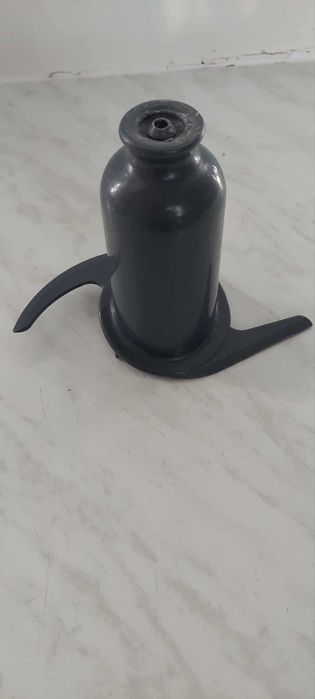 Части от робот Kenwood FP270