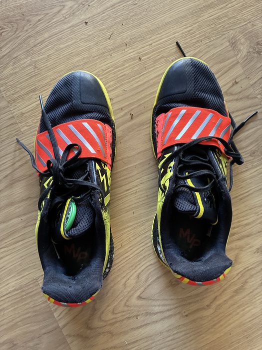 James Harden Vol 3 Nuclear ( limited edition )