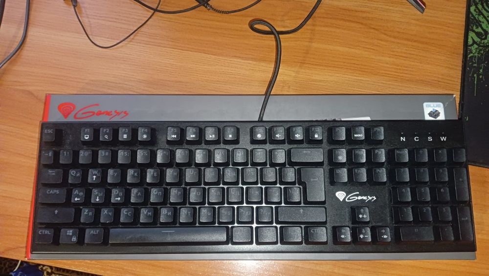 Genesis THOR 300 RGB механика срочно