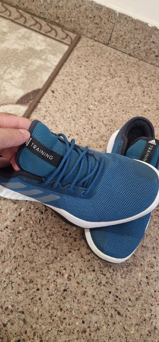 Маратонки Адидас