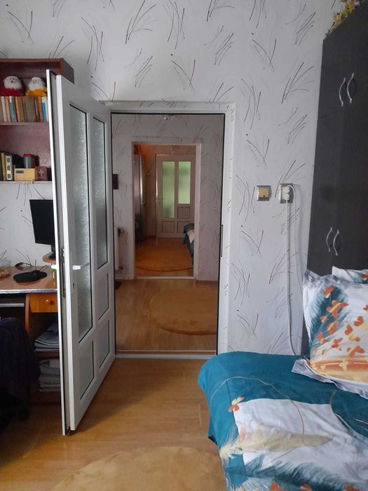 Casă mică renovată, în centrul orașului -ideal locuință sau birou