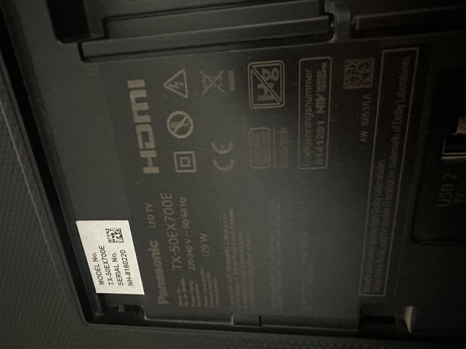 Vand TV Panasonic 120 Smart UltraHd