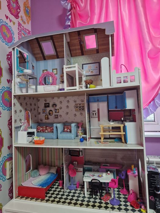 Къща за барби Amanda family