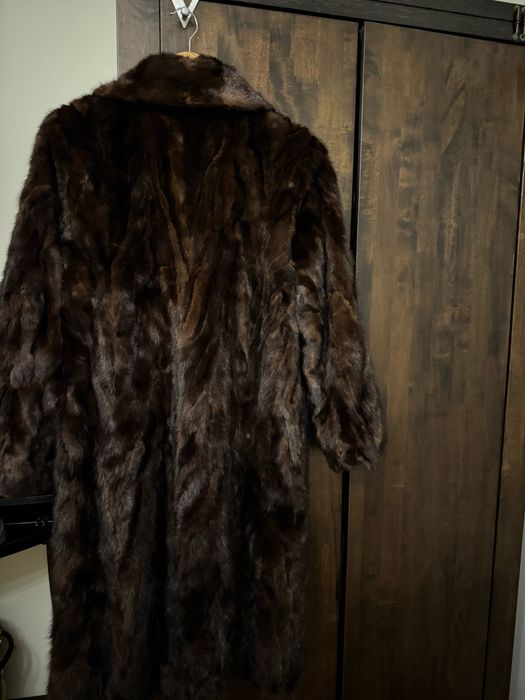 Haina de blana naturala de nurca, marimea 38-40/ M-L