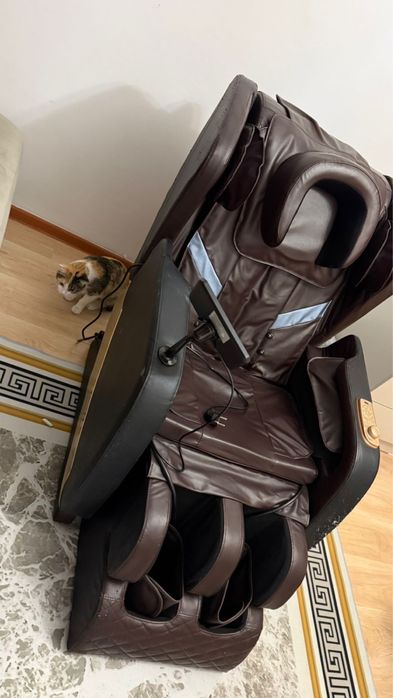 Массажное кресло