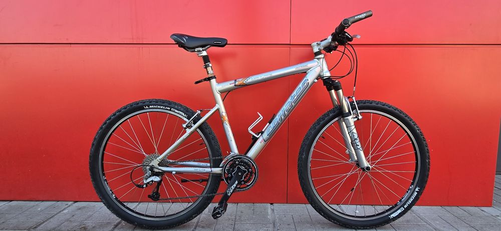 Коратек Нов 26ц. 3х9 М разм.