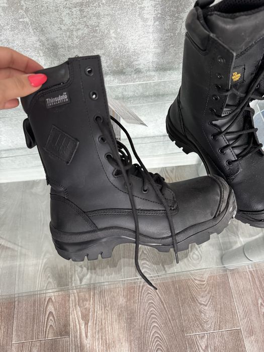 Продам новые ботинки 38 размер