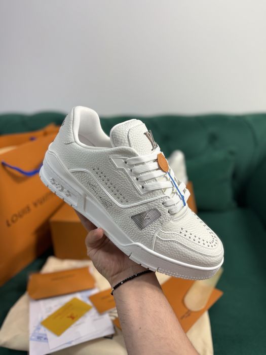 Adidasi Louis Vuitton piele naturala 100% Full Box colectie noua