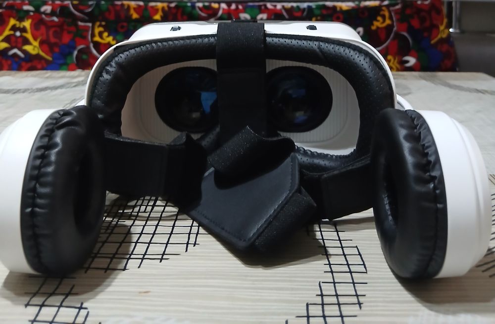VR  Shinecon G04BS sotiladi