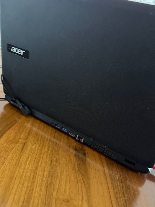 Продам ноутбук Acer Aspire ES 15