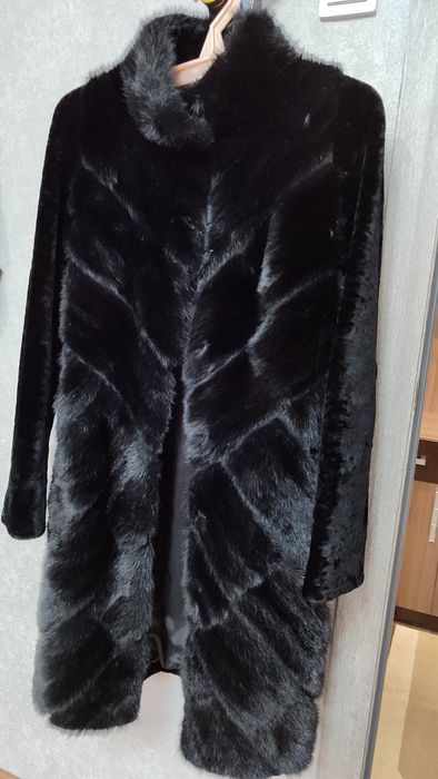 Шуба мутон продам