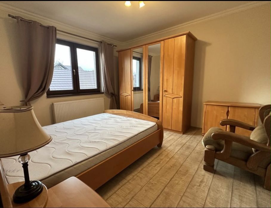 Închiriez apartament 3 camere Giroc, zona Planetelor | 72 mp |