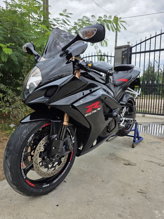 Suzuki GSX-R 1000 k7