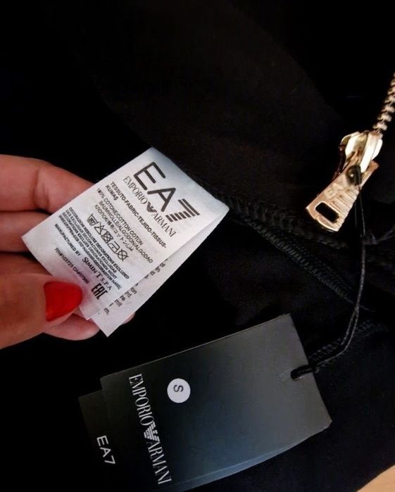 Trening bumbac Armani,diverse mărimi,feronerie metalica inscriptionata