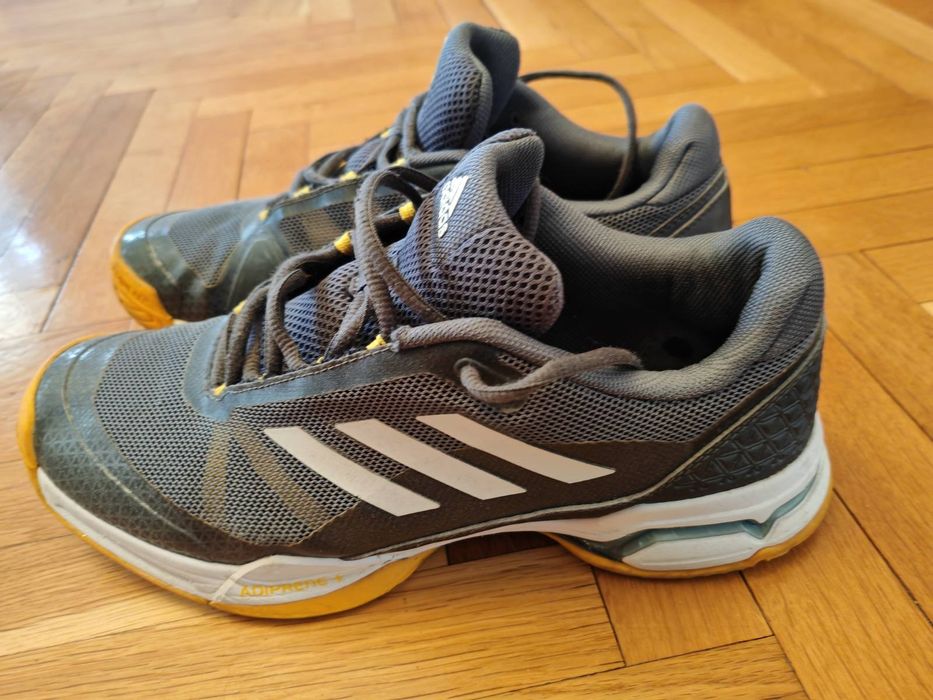 Adidas маратонки 44 размер употребявани