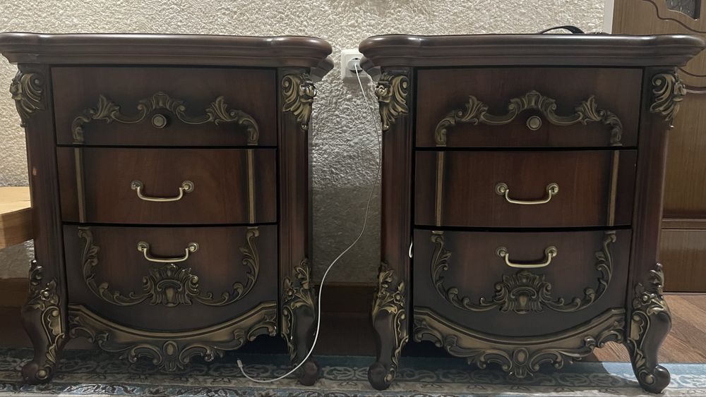 Продам спальный гарнитур в наборе