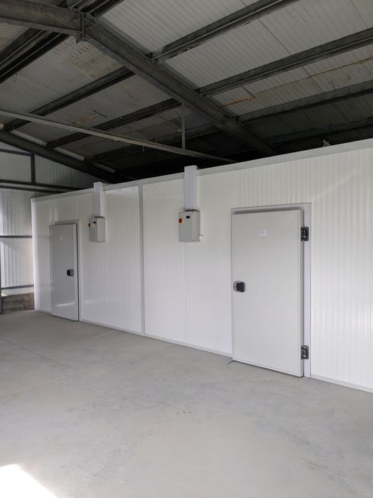 Hala procesare cu camere frigorifice