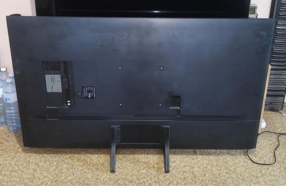 Main board BN94-17511A / BN41-02844 от TV SAMSUNG UE55AU9072U на части