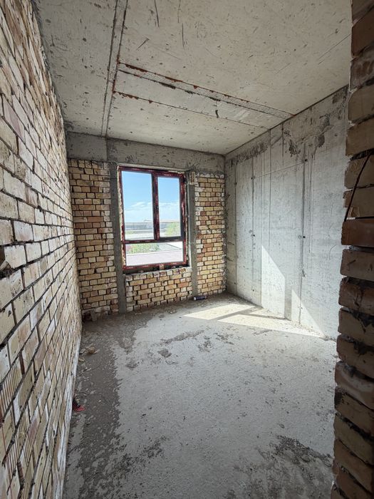 Продаётся квартира. Uy sotiladi