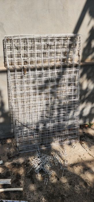 Продам вешалки для торговли.