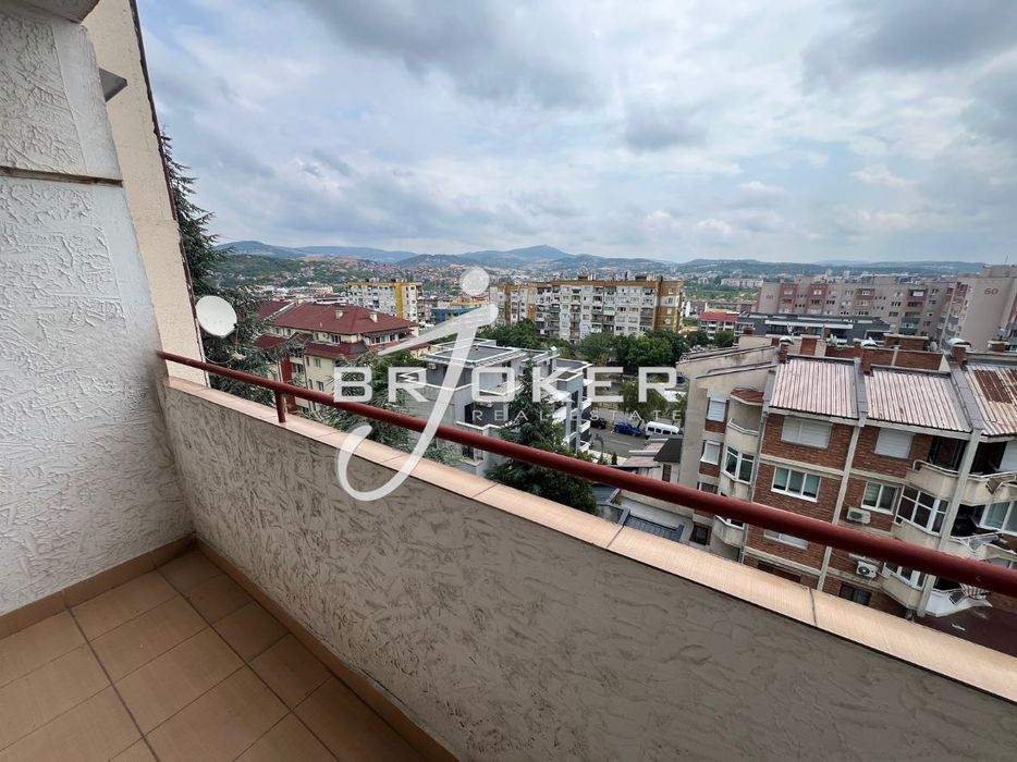 Дава се под наем Тристаен апартамент в Кърджали, Възрожденци - 80 кв.м за 229.5 € - Снимка #2