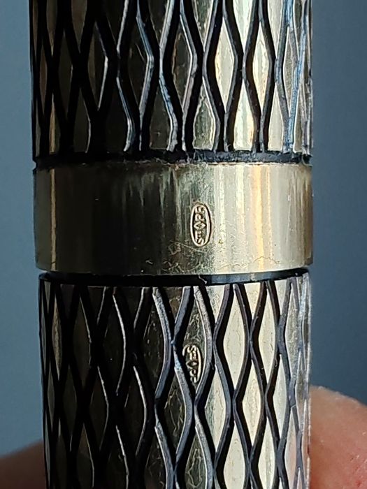 Stilou SHEAFFER Imperial GOLD cu peniță din aur de 18K