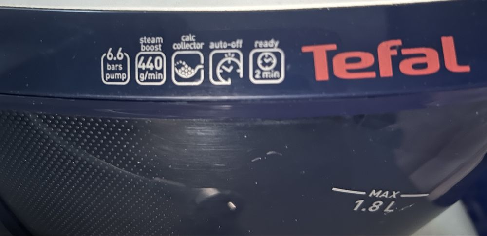 Vand statie calcat Tefal