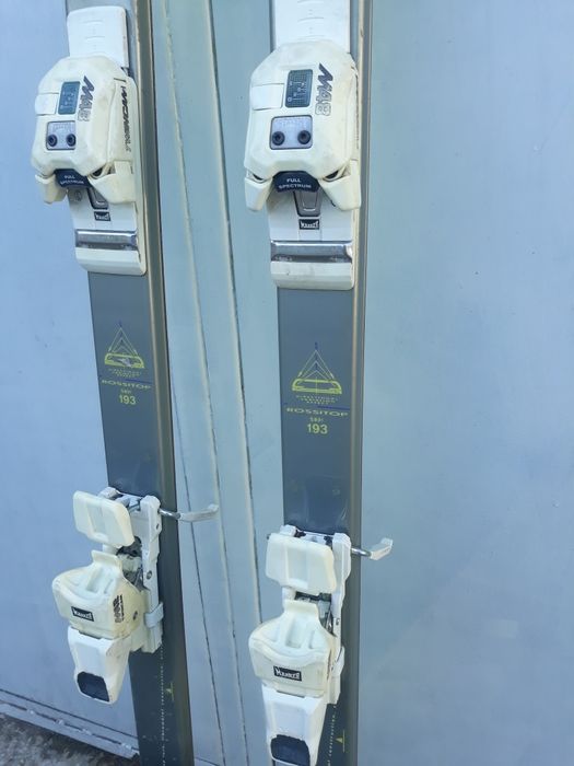 Ски Rossignol DV6