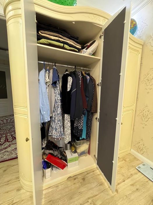 Спальньный гарнитур