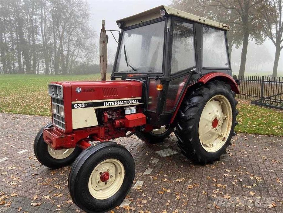 Parbriz tractor International