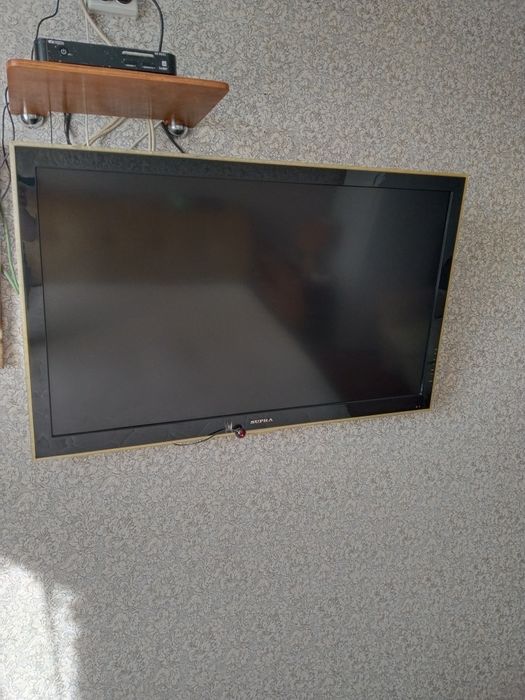 Продам телевизор