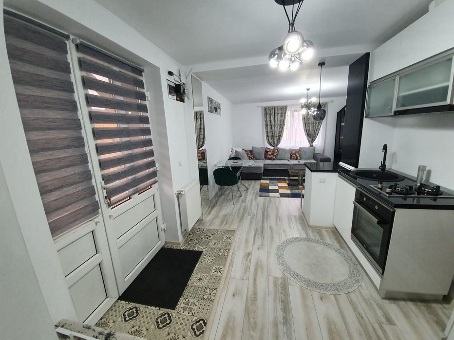 Inchiriez Studio la Casa in Ghimbav  2 Camere cu Bucatarie Open Space .