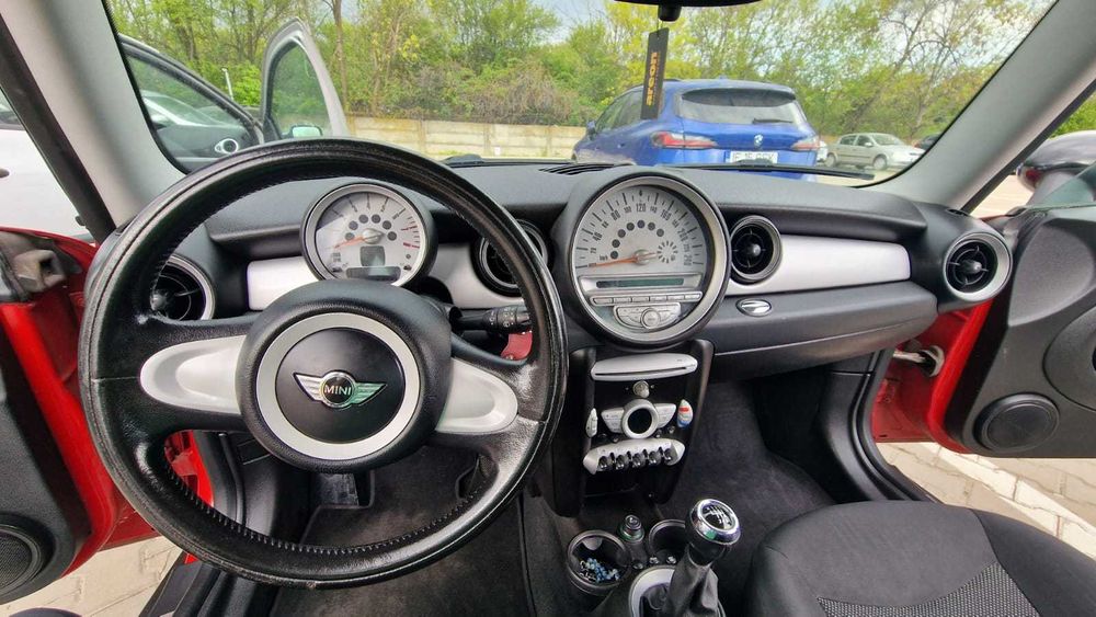 Mini One 2008, 1.400 cc, 131.360 km
