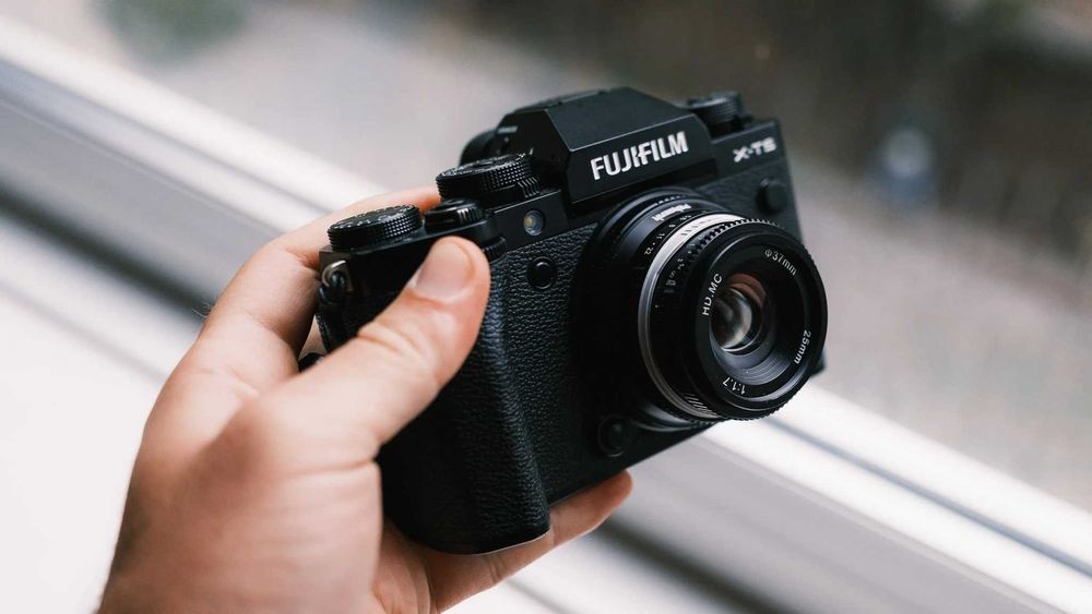 Ръчнофокусен обектив Pergear 25mm f1.7 Fujifilm, fujinon